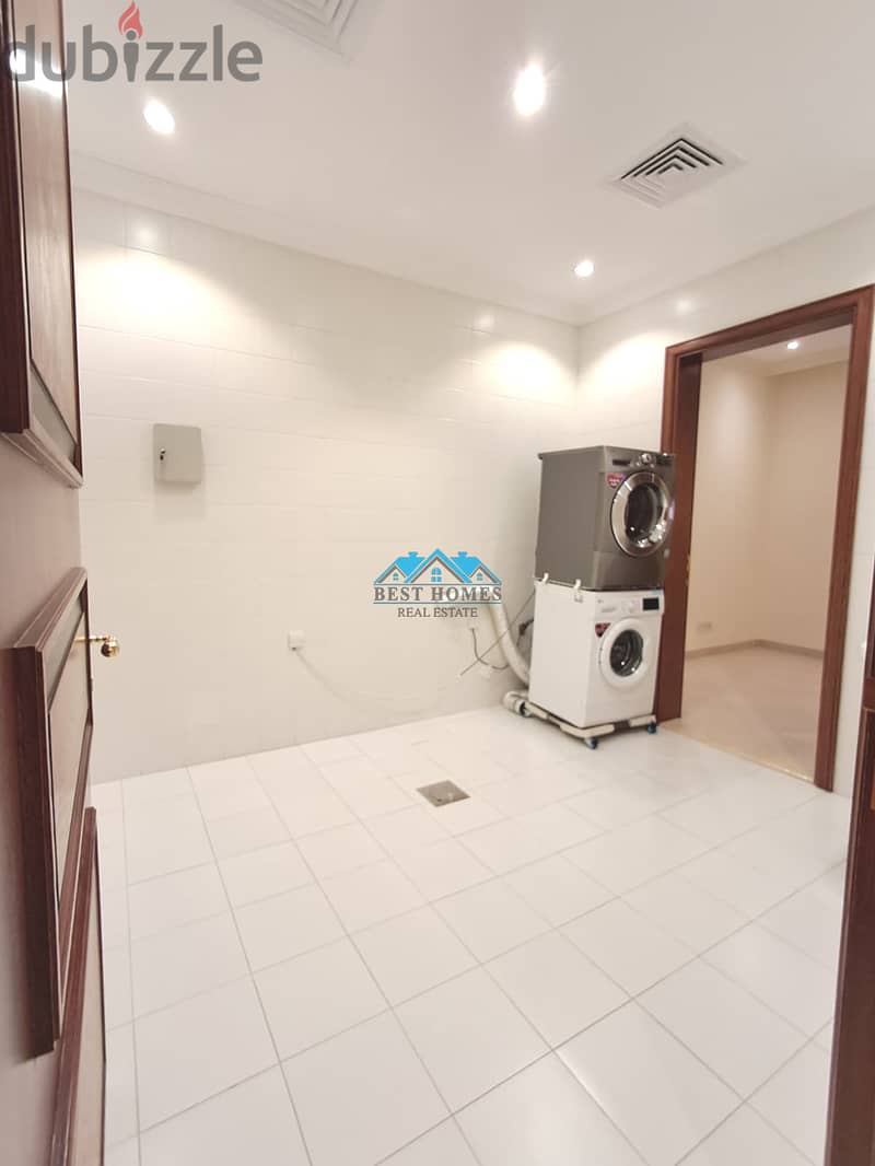 Luxury 4 Master Bedroom Floor Apartment with Balcony in Surra 13