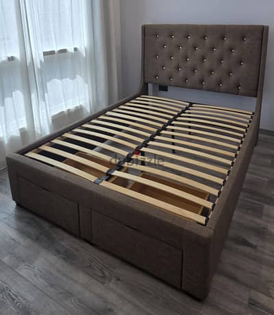 Double Bed 150 × 200 cm with Storage Drawers