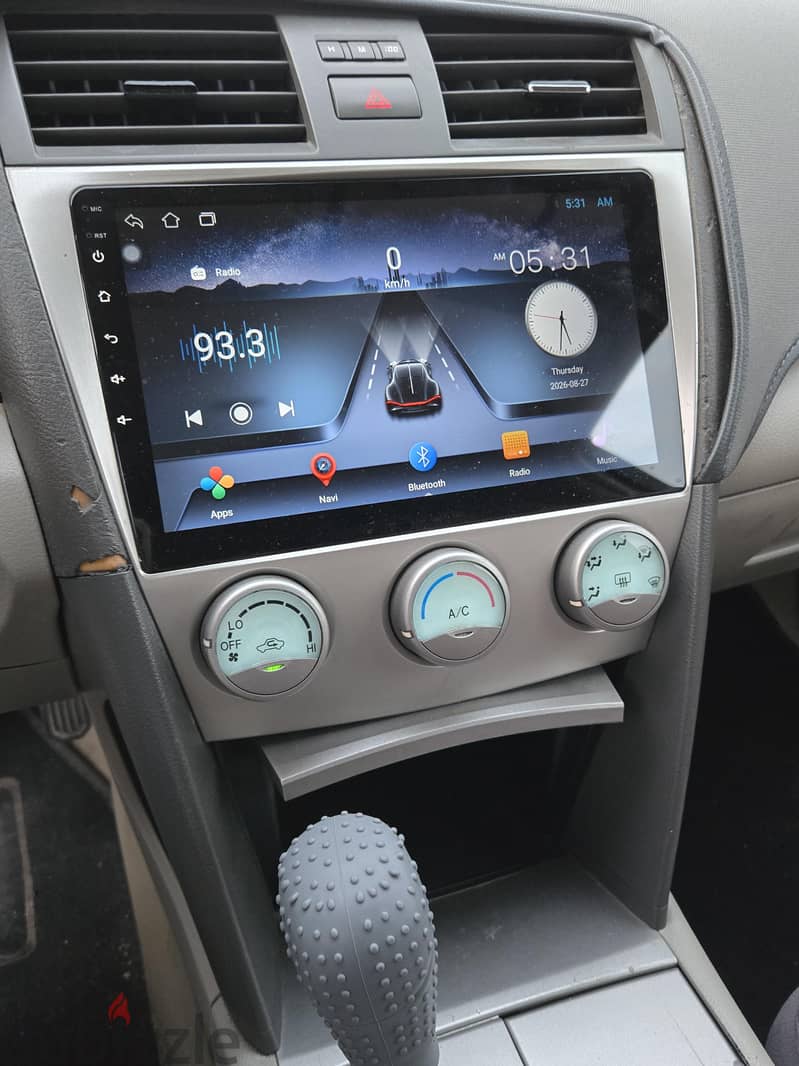 Toyota Camry 2010 5