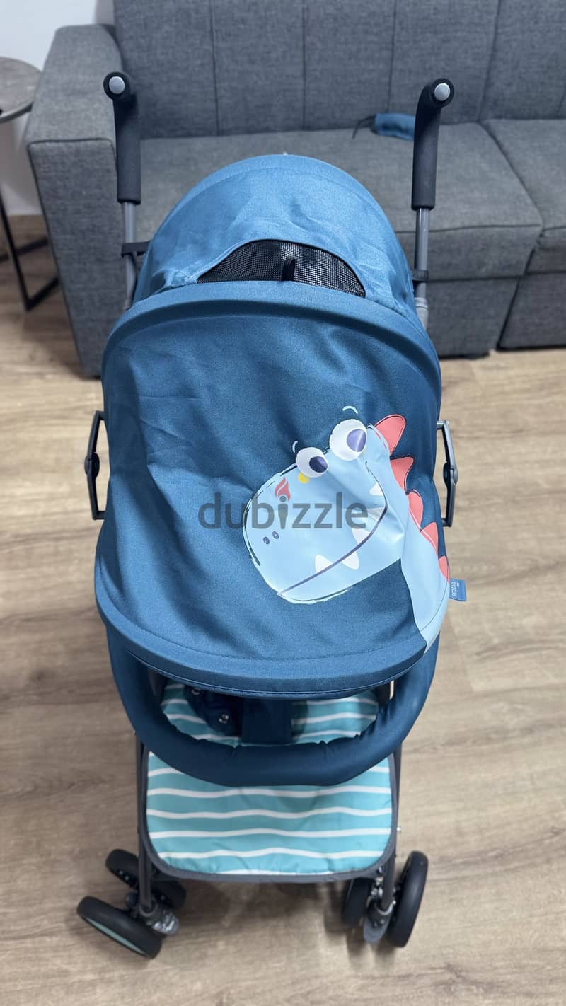 Red tag stroller. like new. no stains. 1