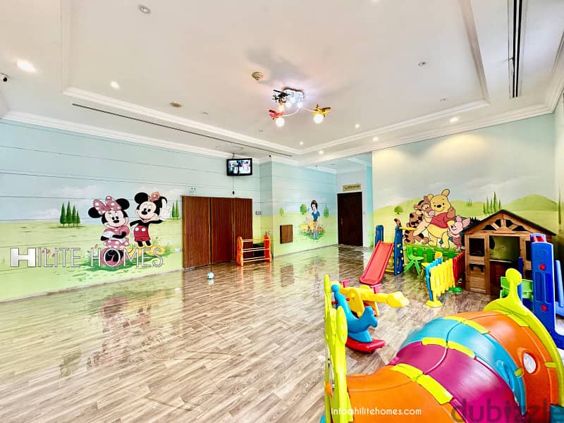 Three bedroom Seaview apartment with balcony for rent in Shaab 5