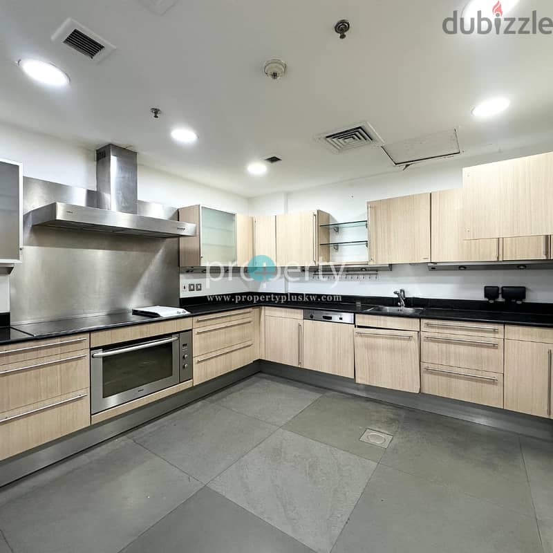 Spacious Coastal Duplex for Rent in Salmiya 5