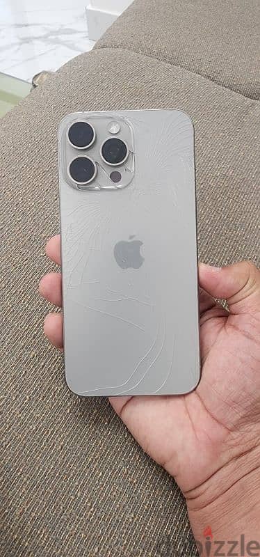 iPhone 15promax 512GB 9