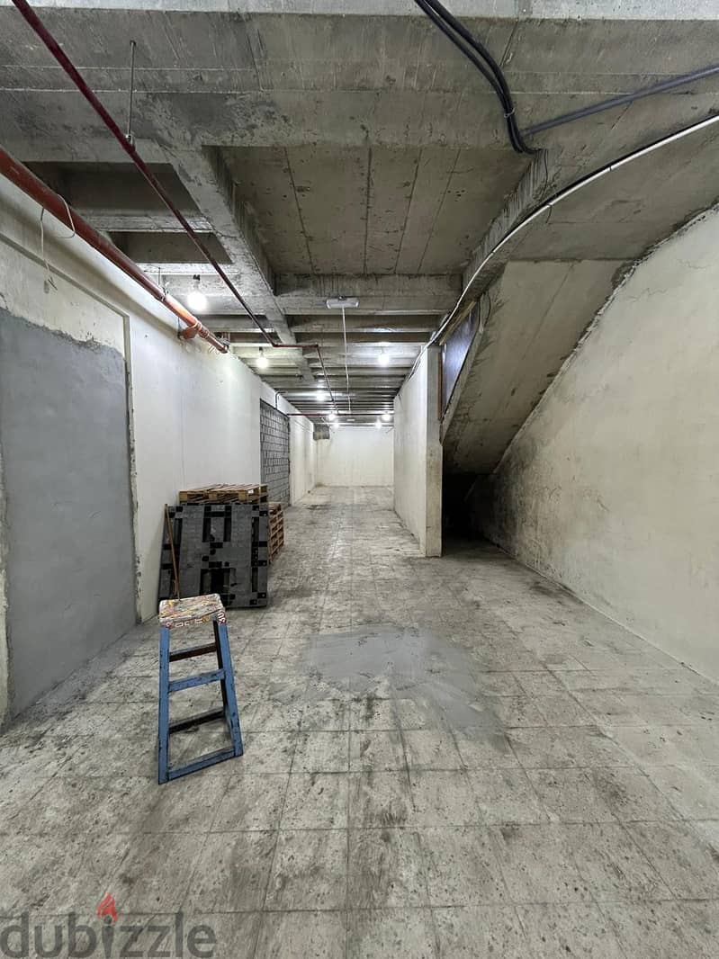 Commercial space with a grace period for rent in Shuwaikh Industrial A 3
