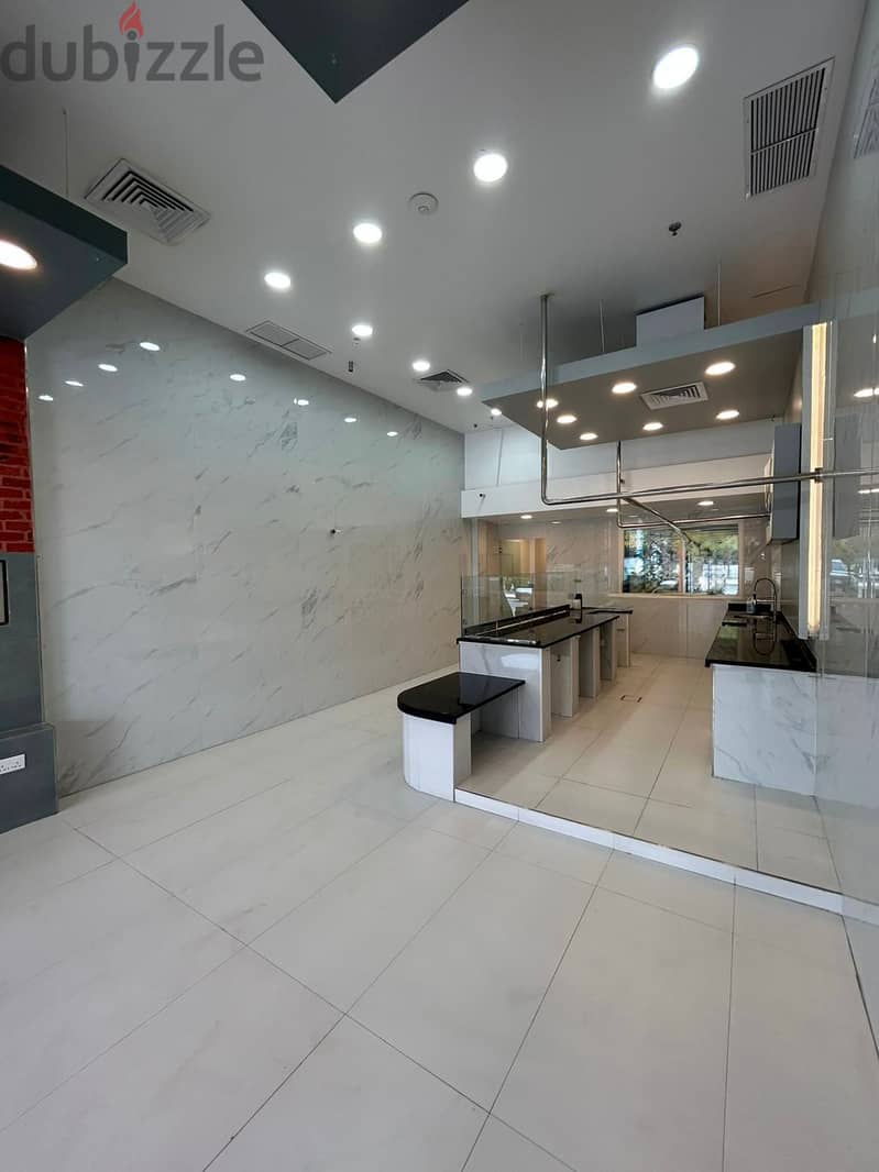 Commercial space with a grace period for rent in Shuwaikh Industrial A 6