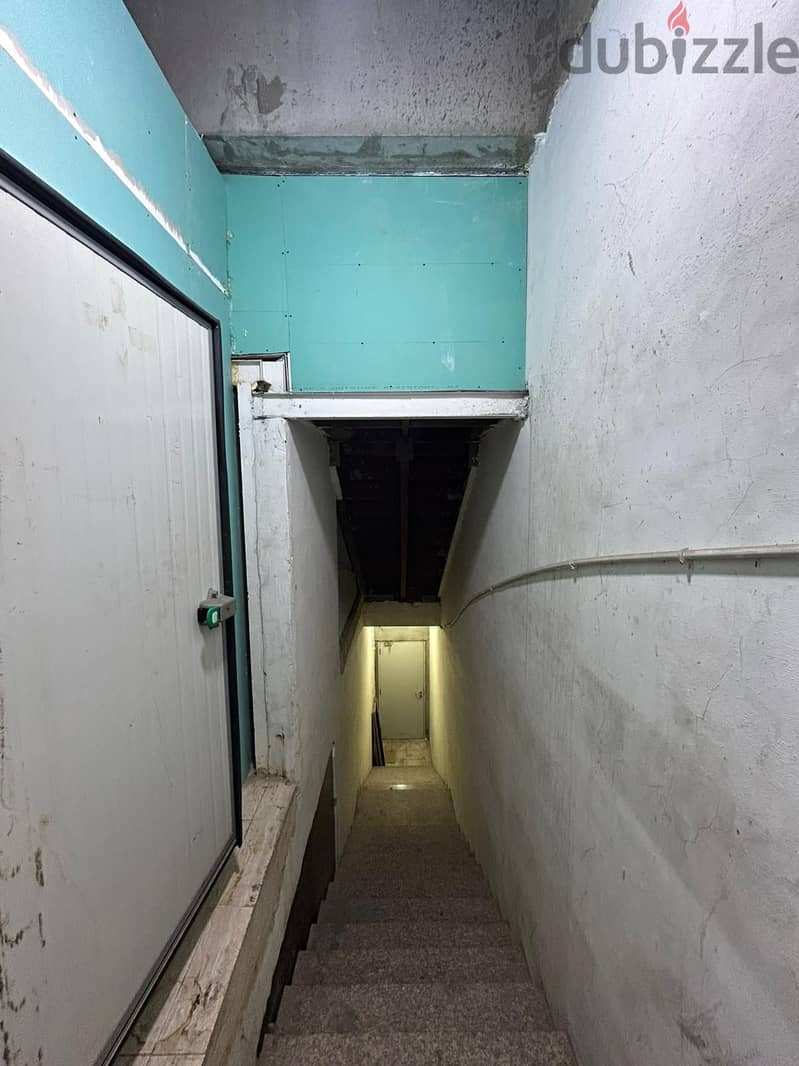 Commercial space with a grace period for rent in Shuwaikh Industrial A 8