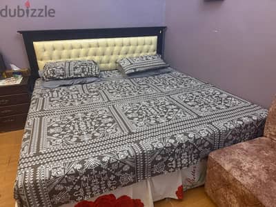 Bedroom set for sale