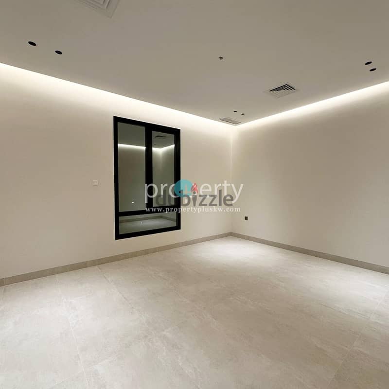 Brand new 4 Bedroom floor for rent in Bayan 10