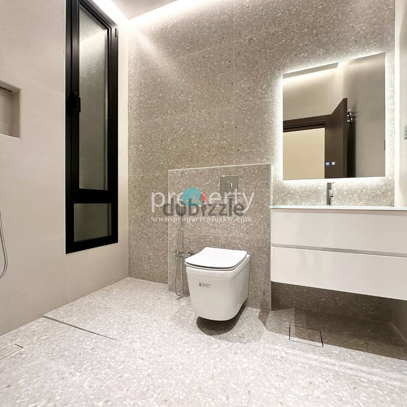 Brand new 4 Bedroom floor for rent in Bayan 11