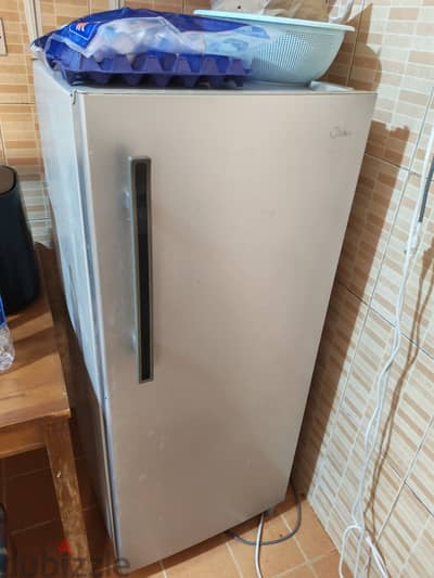 Refrigerator for sale