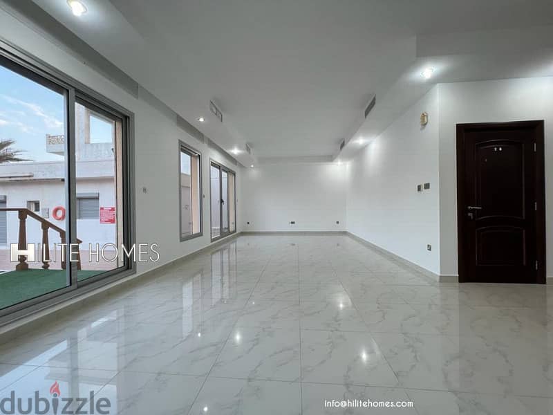 Beach front Floor available for rent in Abu al Hasaniya 11