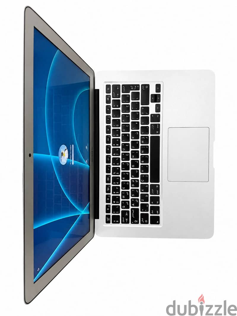 MacBook Air 13” 2017 | i5 | 8GB | 128GB SSD | Original Charger 1