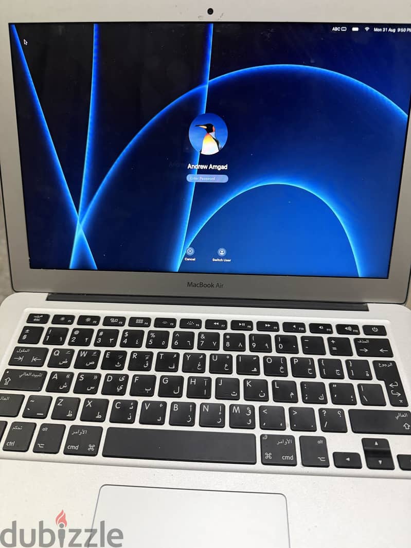 MacBook Air 13” 2017 | i5 | 8GB | 128GB SSD | Original Charger 2
