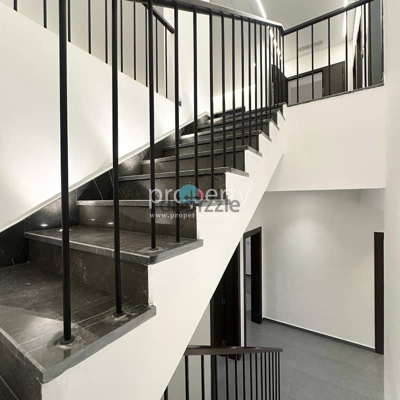 Five bedroom Duplex with private Garden for rent in Bayan 3