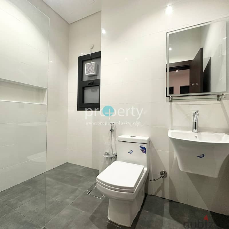 Five bedroom Duplex with private Garden for rent in Bayan 5