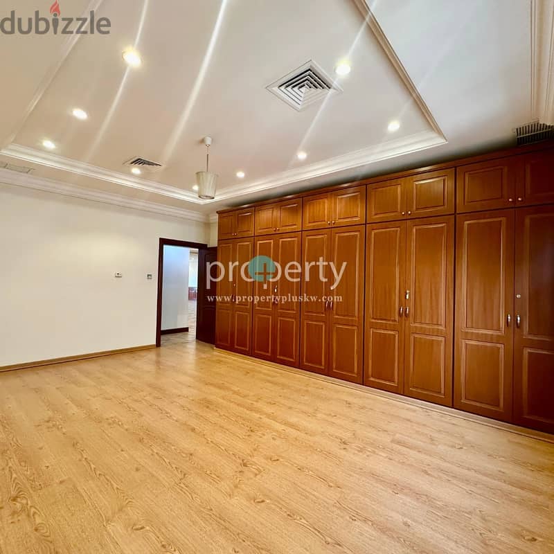 3 bedroom apartment for rent in Qortuba, Kuwait City 4