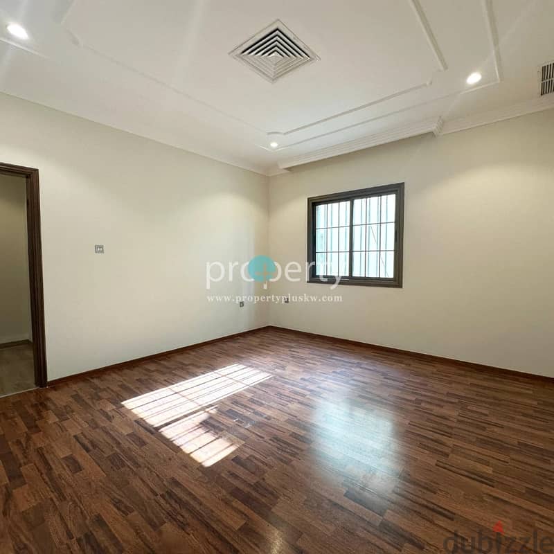 3 bedroom apartment for rent in Qortuba, Kuwait City 6