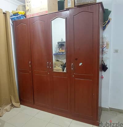 4door cupboard for sell