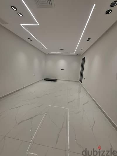 للايجار شقه بالرميثيه  سرداب مع حوش اول ساكن تشطيب جديد vip