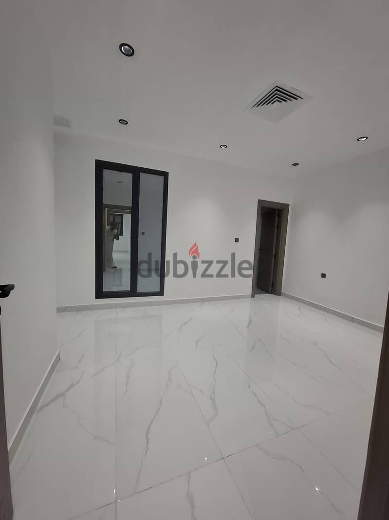 للايجار شقه بالرميثيه  سرداب مع حوش اول ساكن تشطيب جديد vip 3