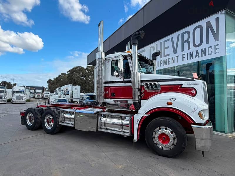 2018 MACK SUPERLINER DAY CAB 1