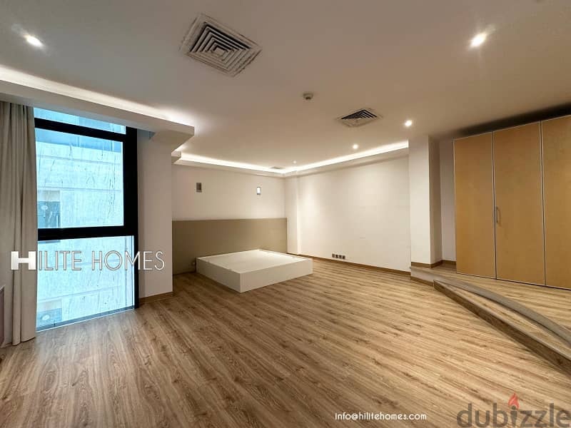 Luxury Coastal Duplex for Rent in Salmiya 10