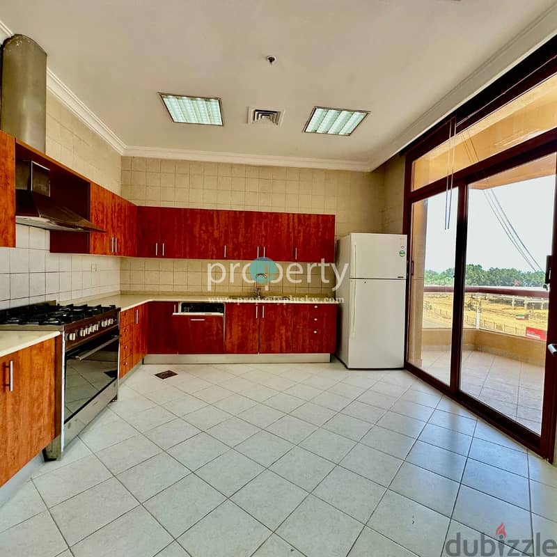 Spacious 3BHK Apartment with Premium Amenities – Ideal for Expats 4