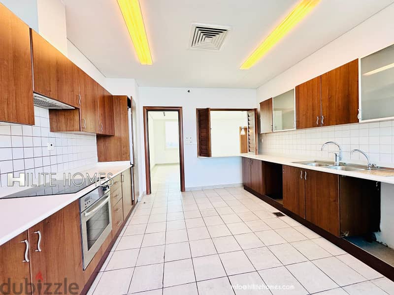 Three bedroom seaview apartment with balcony for rent in Mangaf 4