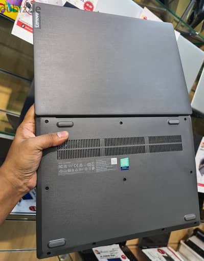 Lenovo V14-IIL i5 10th Gen | 20GB RAM | 256GB SSD