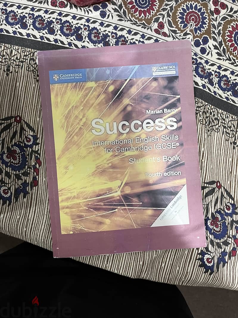 Igcse cambridge book set no math and physics 6