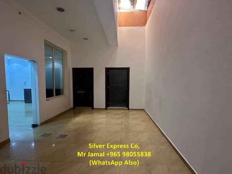 Luxurious 5 Bedroom Duplex for Rent in Mangaf. 3