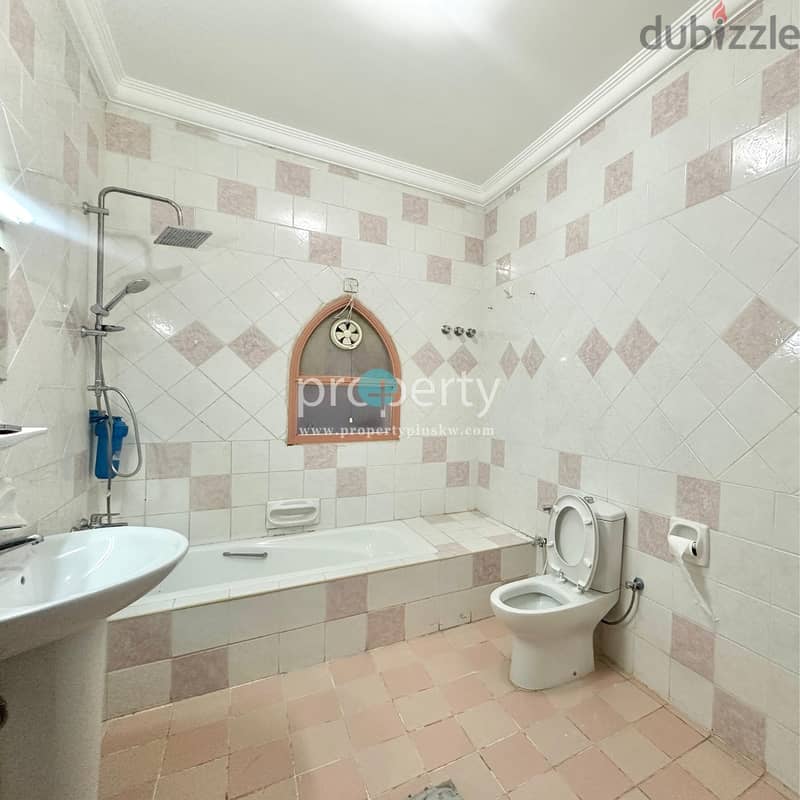 3 bedroom apartment with balcony for rent in salwa ,next to BSK 5