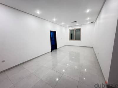 Very nice villa flat with roof garden
