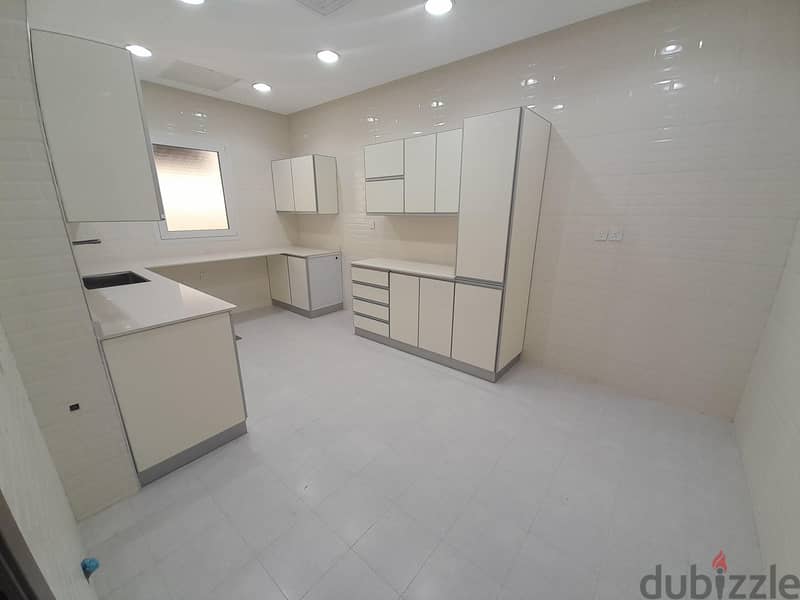 Sabah Al-Ahmad = Brand New 3 Bedrooms Super Deluxe Big Apartment 4