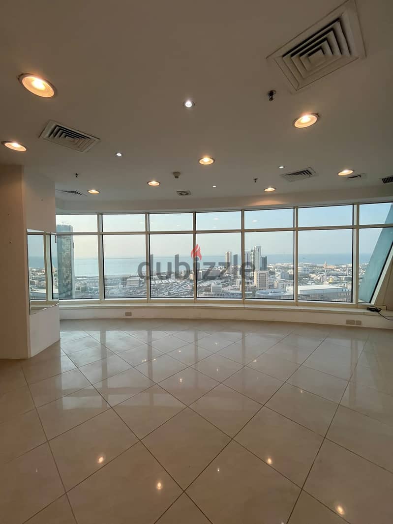 Full Commercial Floor with Sea View for Rent in Qibla 2