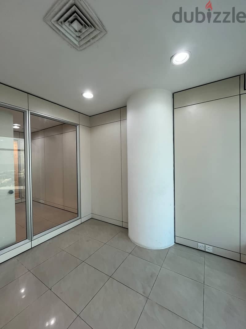 Full Commercial Floor with Sea View for Rent in Qibla 7