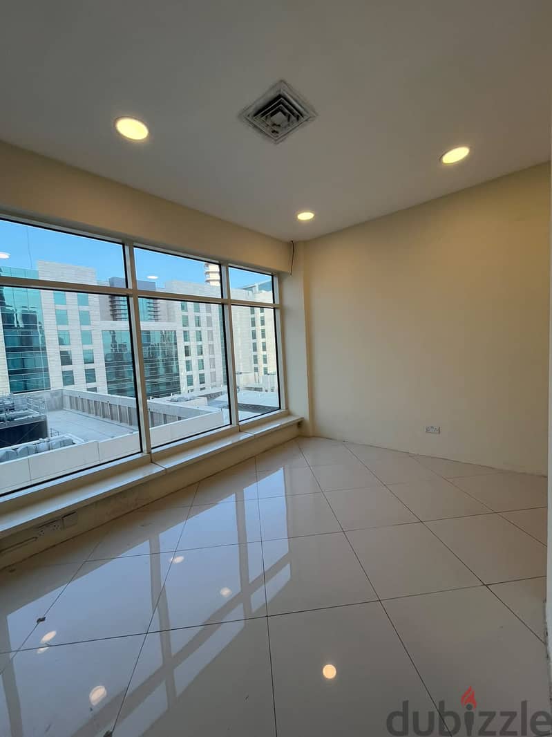 Half a Commercial Floor with panoramic view for rent in Qibla. 2