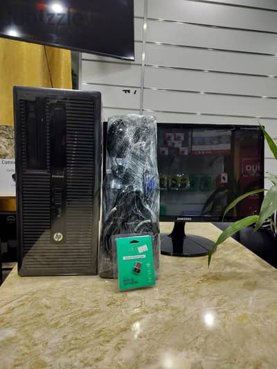 HP EliteDesk 800 G1 i7 Desktop Full Set + 20" Samsung Monitor