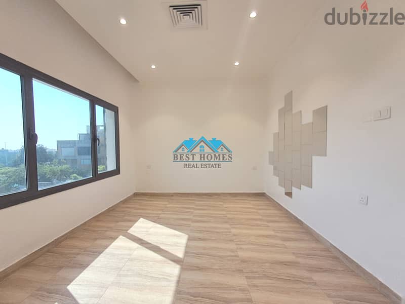 Bright 3 Bedroom Floor Apartment with Open Kitchen in Funaitees 7
