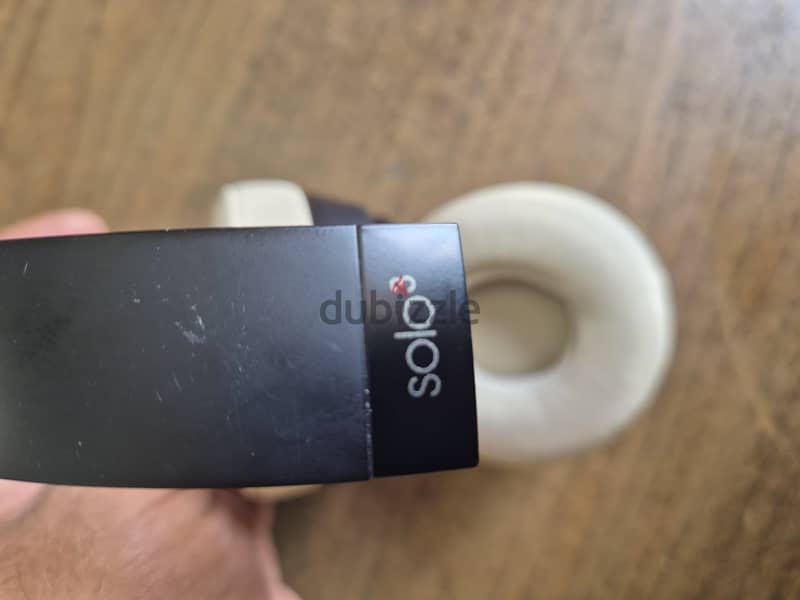 Beats solo 3 wireless headphone available very good working condition 5