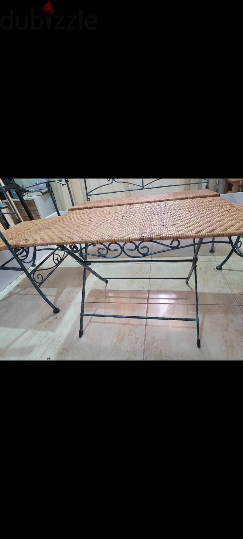 طقم كلاسيكى راقى(الخيرزان الطبيعى)منسوج يدوىوحديد فورفرجيه بحاله ممتاز 3