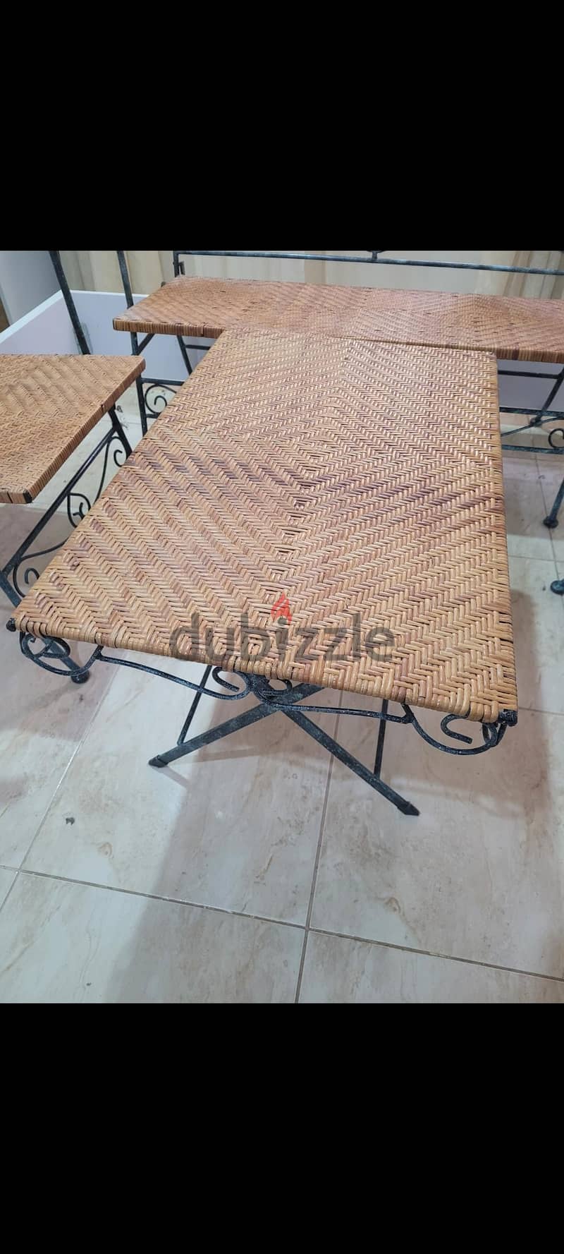 طقم كلاسيكى راقى(الخيرزان الطبيعى)منسوج يدوىوحديد فورفرجيه بحاله ممتاز 4