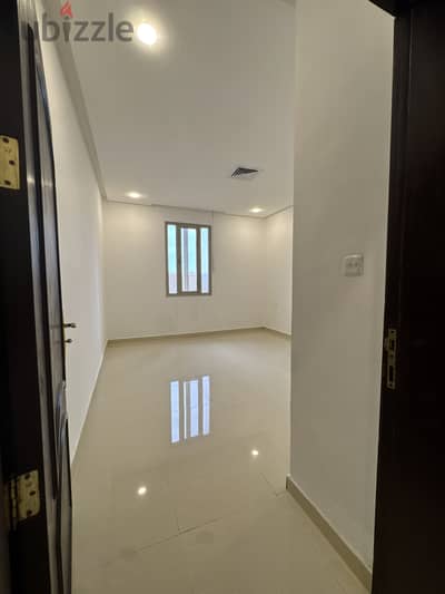 Roof Flat for Rent in Al-Fahaheel – 4 Bedroom