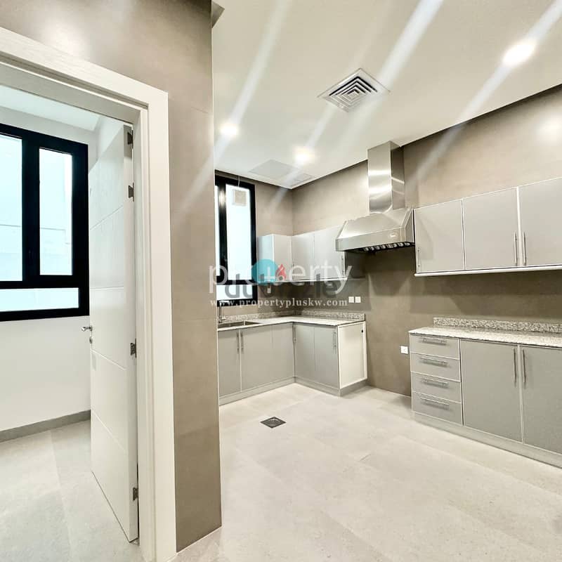 Three bedroom apartment for Rumaithya ,Close to Salmiya Garden 5