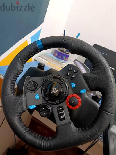 **Logitech G29 Steering Wheel + Pedals – Excellent Condition**