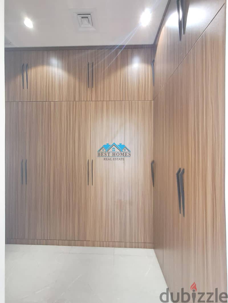 Luxury 4 Bedroom Duplex with Private Yard & Entrance in Zahra 8