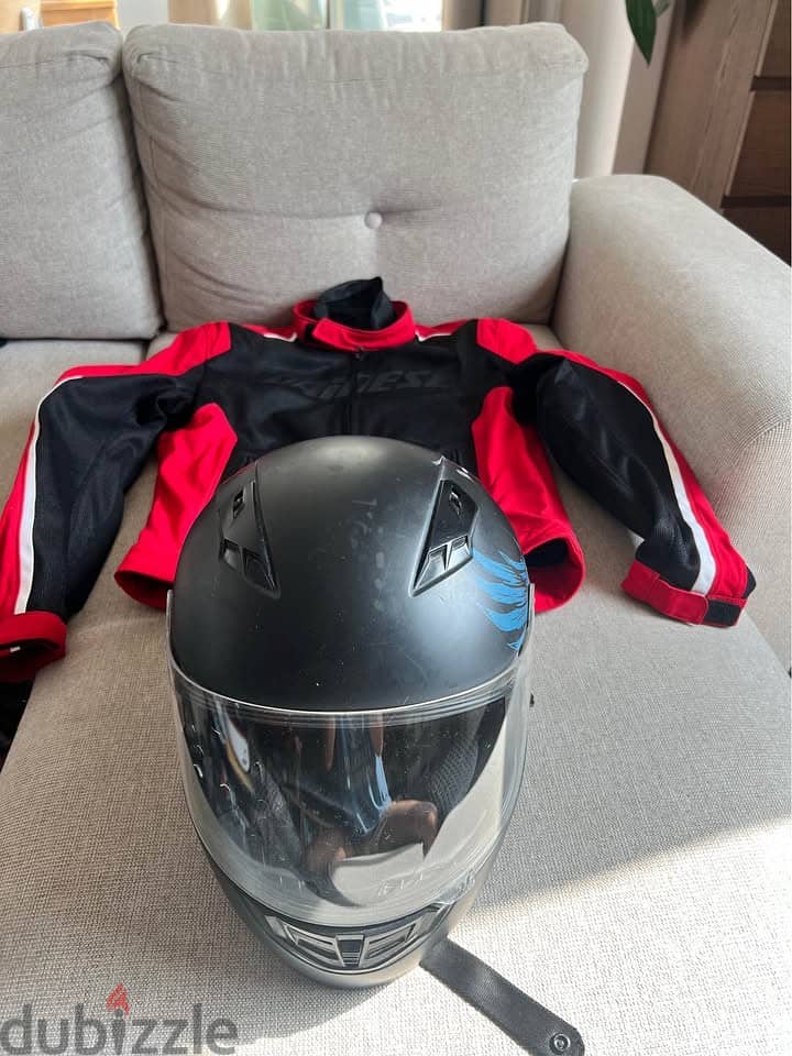 Full Motorcycle Set: Dainese Jacket + Harley 115th & LS2 Helmets 1
