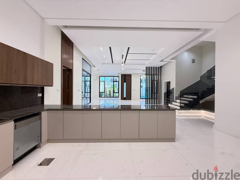 Abu Al Hasania – Fantastic, Contemporary, Five Master Bedroom Villa 5