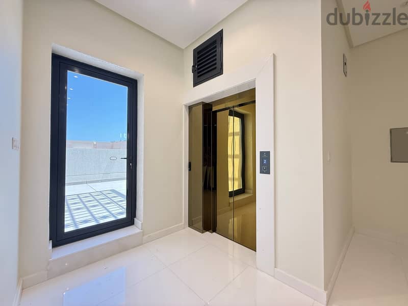 Abu Al Hasania – Fantastic, Contemporary, Five Master Bedroom Villa 16