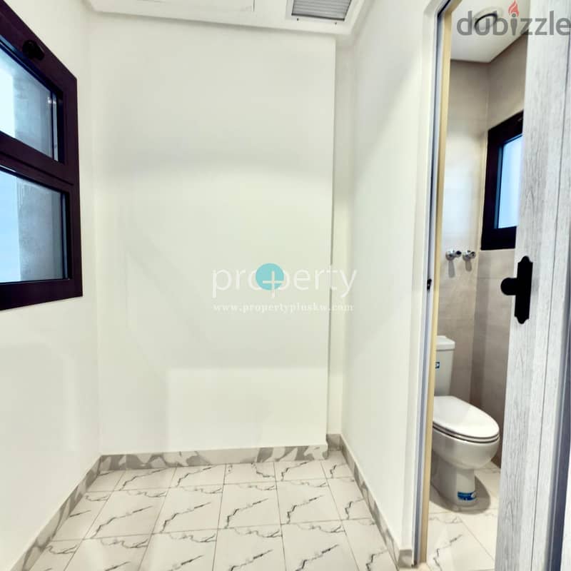 Three bedroom Furnished apartments in Daiya 5